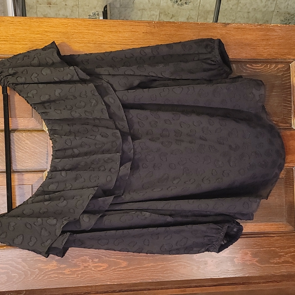 PLUS Michael Kors off the shoulder blouse